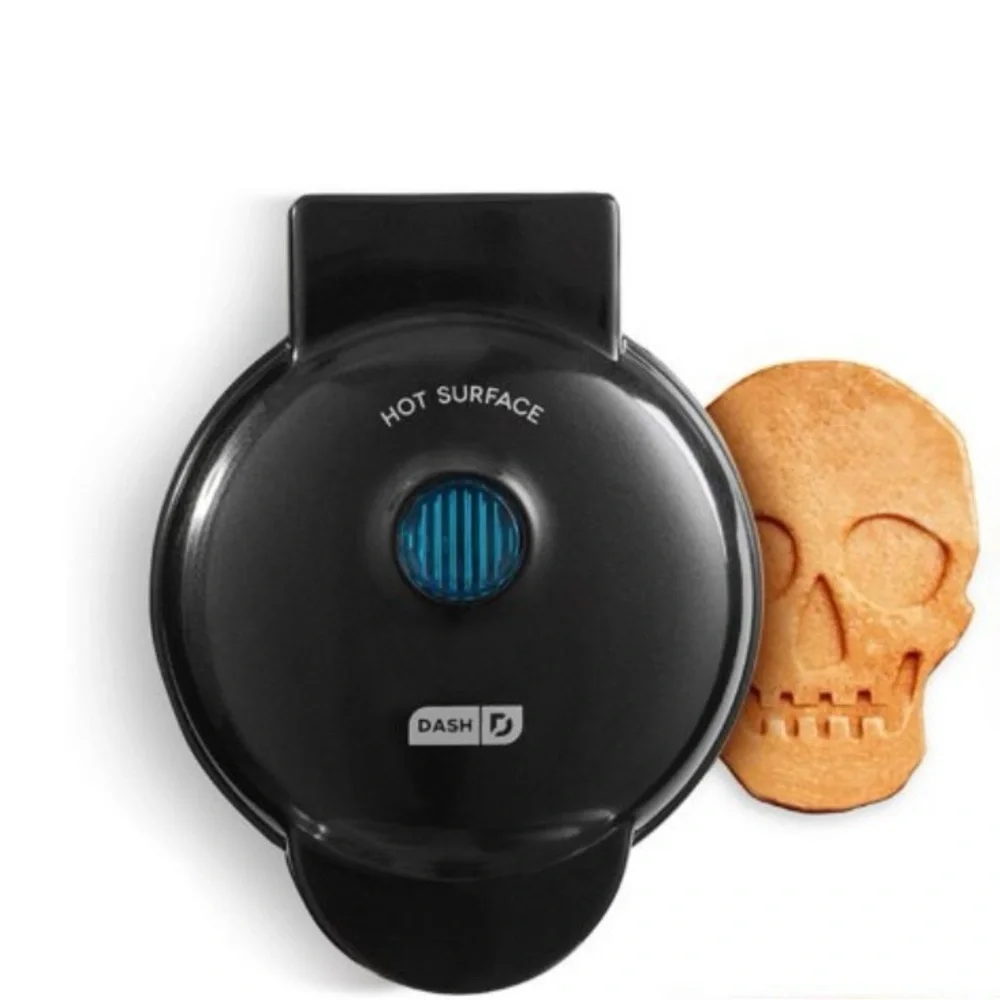 NIB! Skull Waffle Pancake Maker